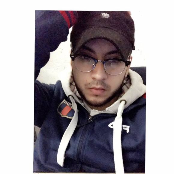 Meet your Posher, David - Picture 1 of 1